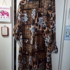 Elegant Brown and Black Long Sleeve Dress